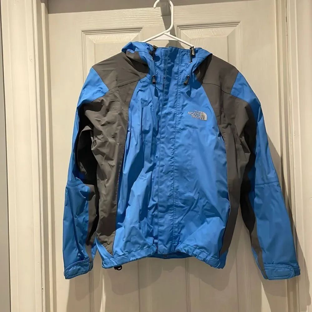 The North Face Hyvent raincoat SZ Xsmall